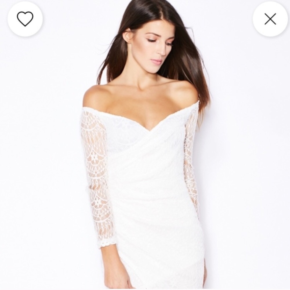 Cottage Core Boho Off Shoulder White Lovecat Lace bridal Dress Longsleeve Deep V